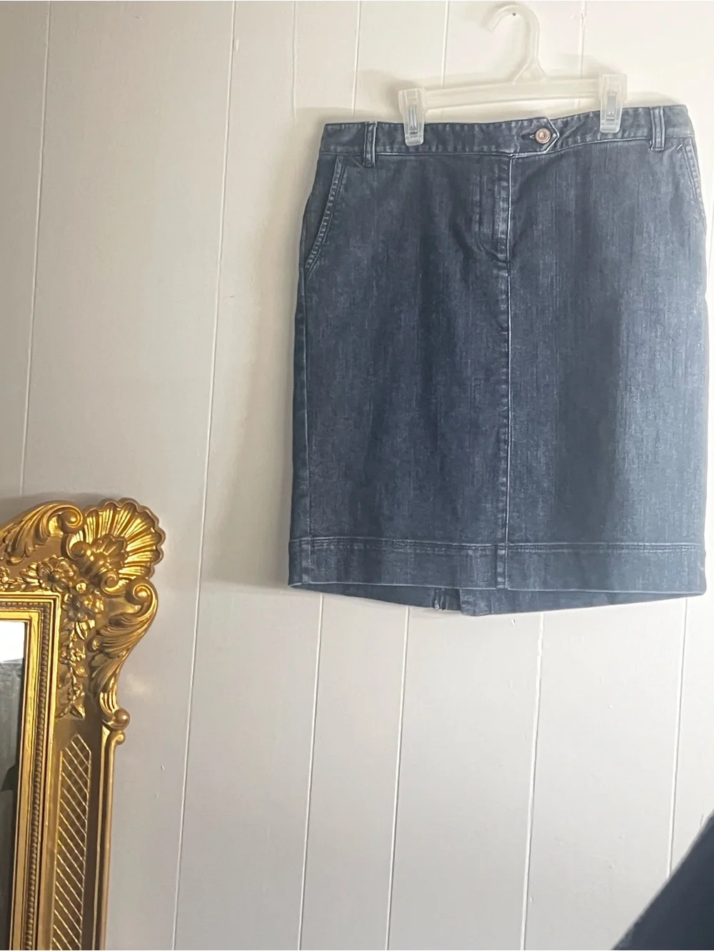 NWOT Ann Taylor LOFT Dark Blue Denim Mini Skirt Size 8